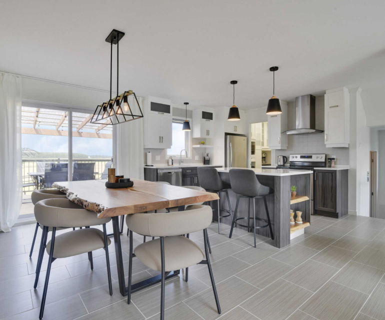 Maison 3 chambres - Saint-Henri - Meublés